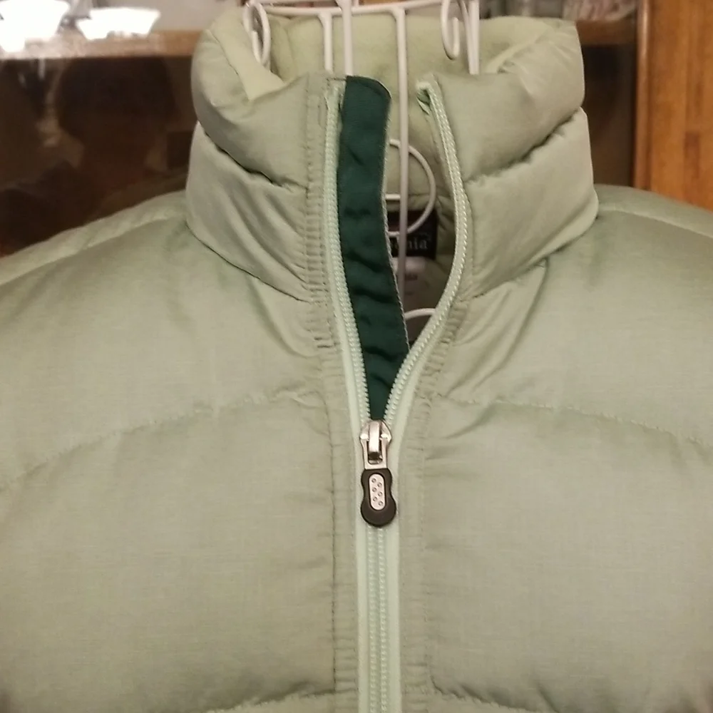 Patagonia puffer coat - Picture 4 of 12